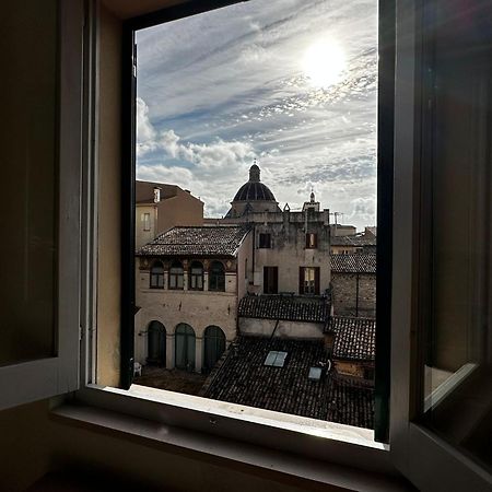 Appartement Casa In Centro à Foligno Extérieur photo